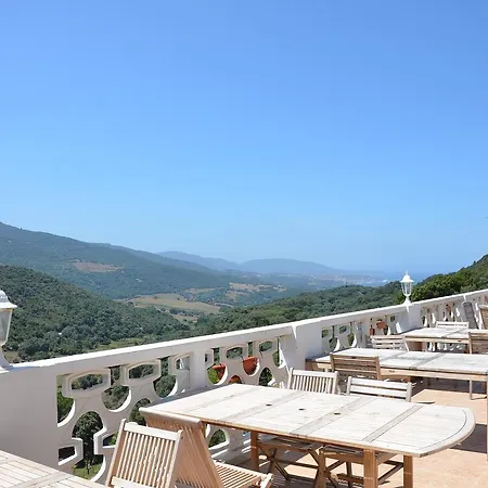 Ξενοδοχείο U Fracintu Fozzano